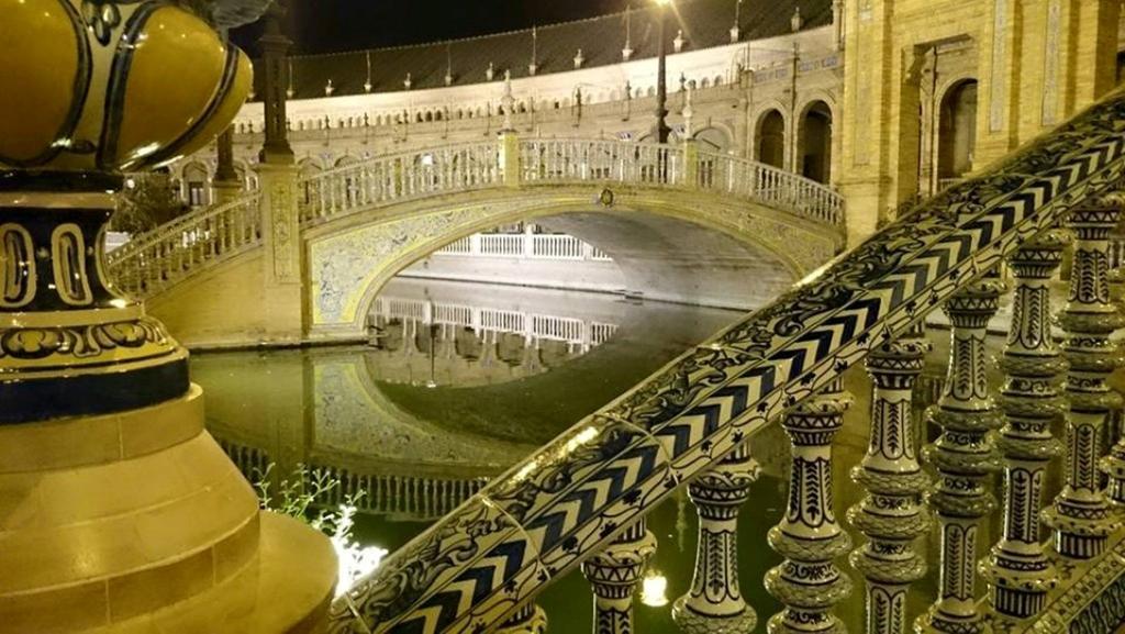 Like Home Sevilla - Museo Luaran gambar